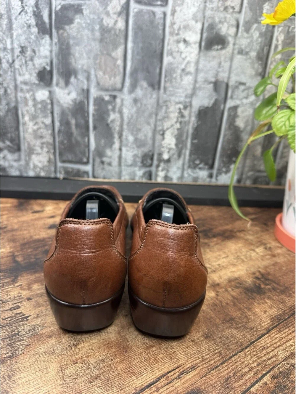 SAS Men’s Brown Leather Slip-On Loafer Comfort Round Toe US 7.5W